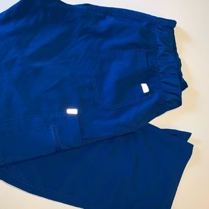 EUC. Activate by med couture scrub pants